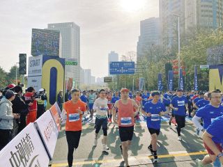 中国でマラソン急成長　大会数は10年で10倍超、選手の記録も世界レベルに