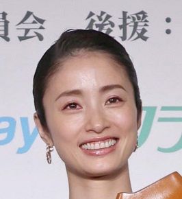 上戸彩「金八先生のオーディションで打ちのめされていた私に、〝鶴本直〟という役を与えてくださった」 脚本家の小山内美江子さん悼む