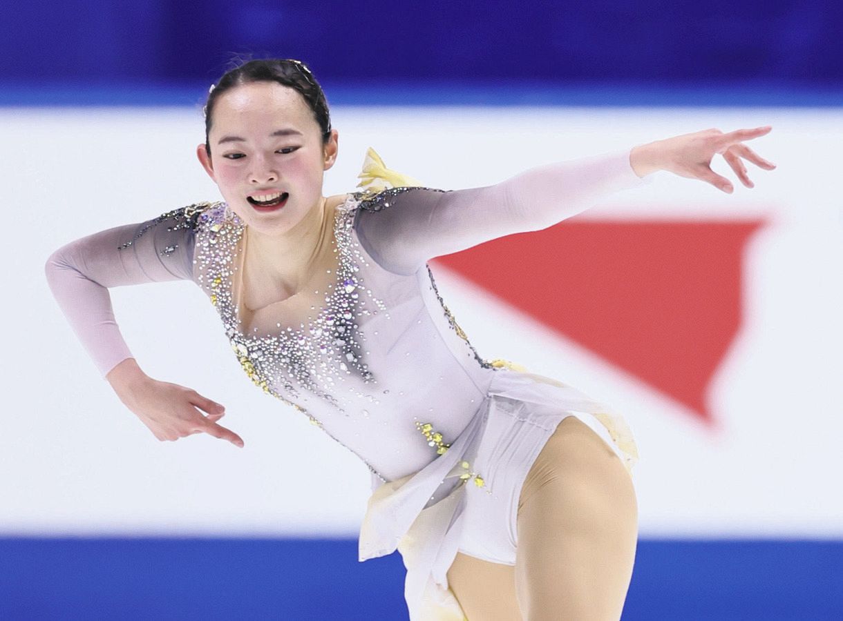 写真 演技する大庭雅 中日スポーツ 東京中日スポーツ