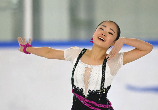 島田麻央 直筆サイン付き写真 世界女王 女子フィギュアスケート　証明書付 1枚 フォト】島田麻央、自己ベストでSP首位 世界Jrフィギュア