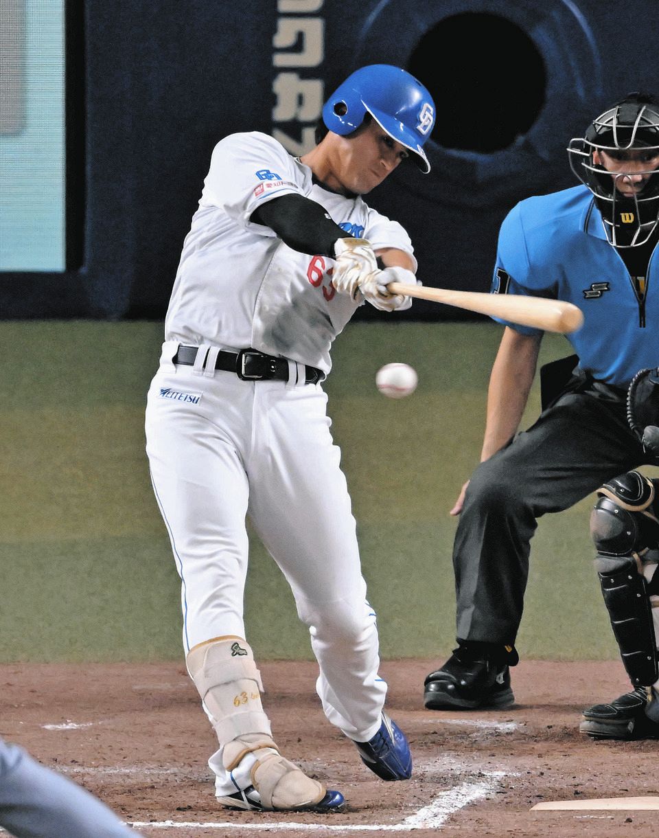 恐らく球界唯一…今や希少な『アオダモ』バットの中日・板山