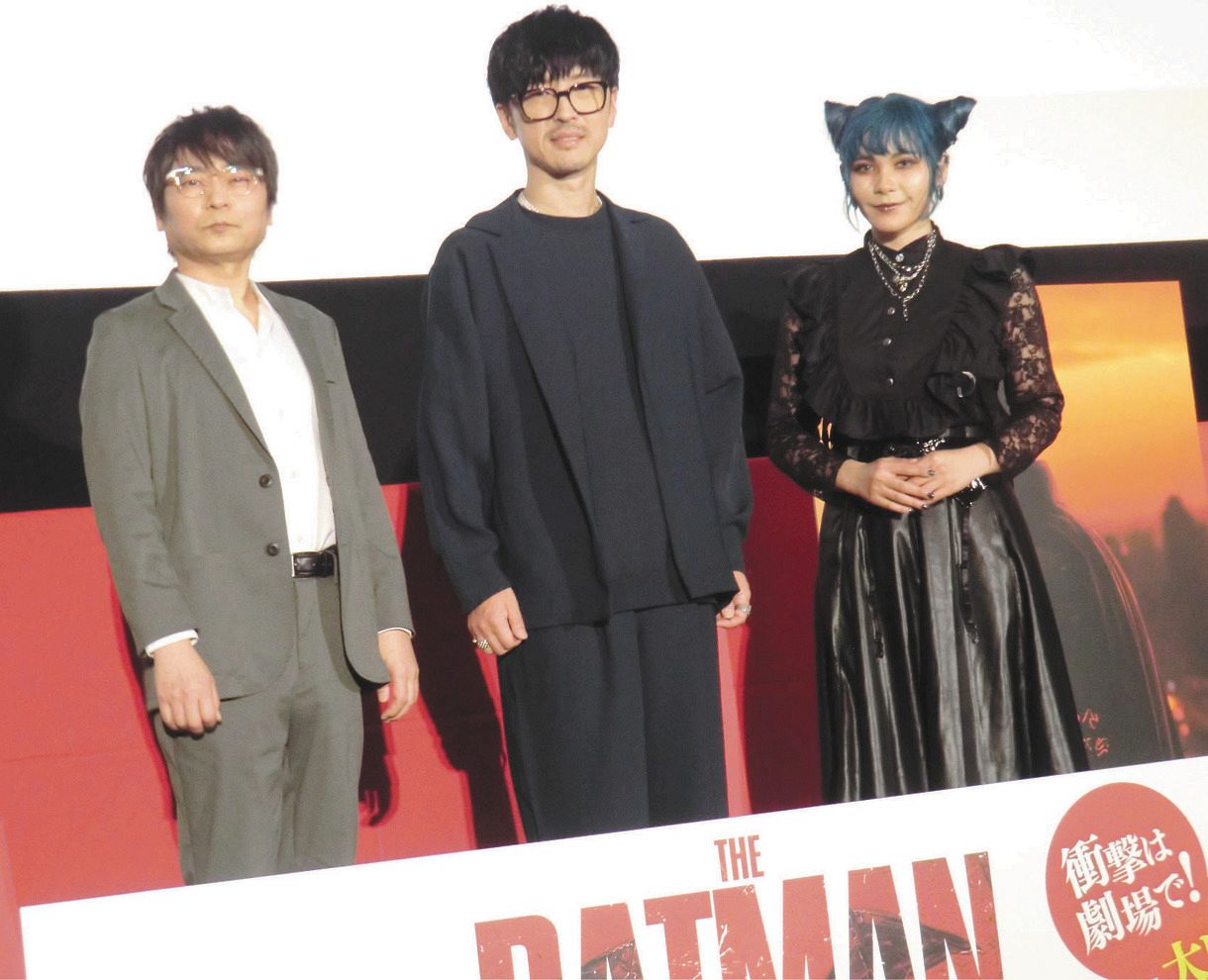 バットマン は 未完成のヒーローが見られるのが魅力的 日本版声優がヒット御礼舞台あいさつ 中日スポーツ 東京中日スポーツ