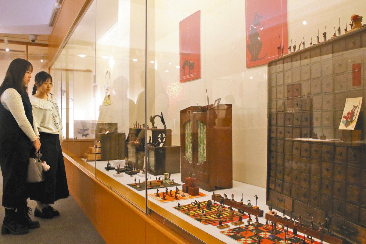 アルフィー・坂崎さん“黒猫愛”グッズ展 静岡市清水区：中日新聞しずおかWeb