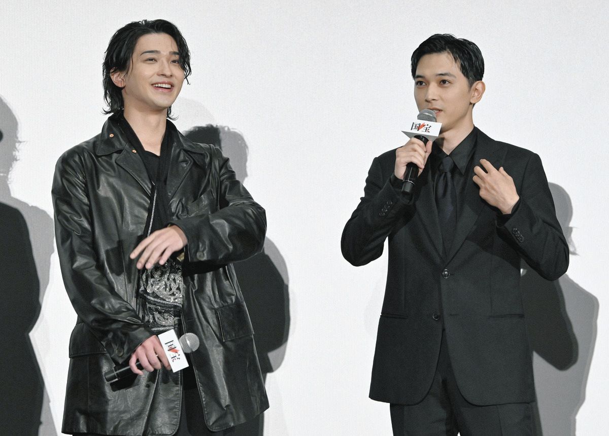 吉沢亮、横浜流星や渡辺謙ら豪華キャスト勢ぞろいに笑顔 主演映画 