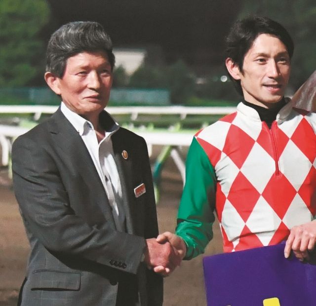 船橋競馬の佐藤賢二調教師が急死 アクアリーブルで東京プリンセス賞を制したばかり 中日スポーツ 東京中日スポーツ