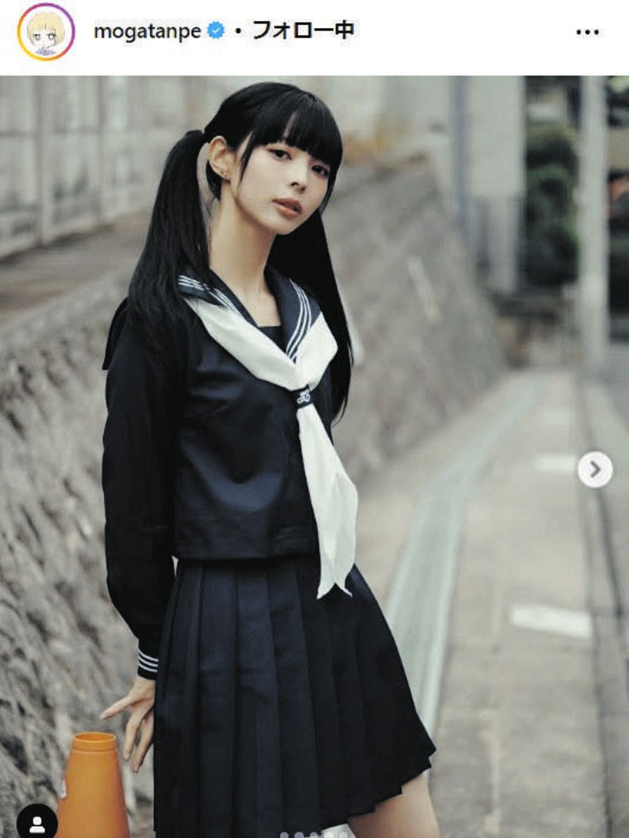 最上もがさん写真 ◇最上もが、黒髪ツインテールにセーラー服【写真】：中日