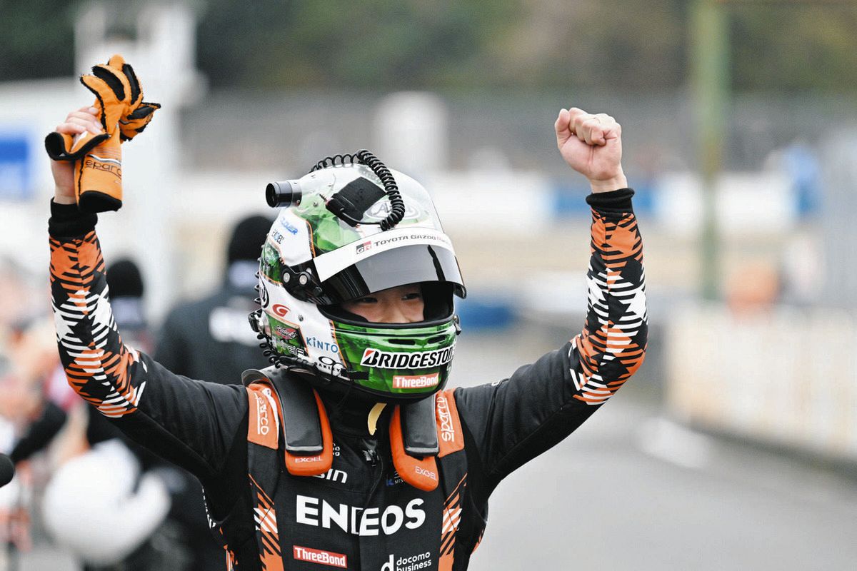 ルーキーレーシング・福住仁嶺が終了間際に逆転ポール【スーパーGT開幕