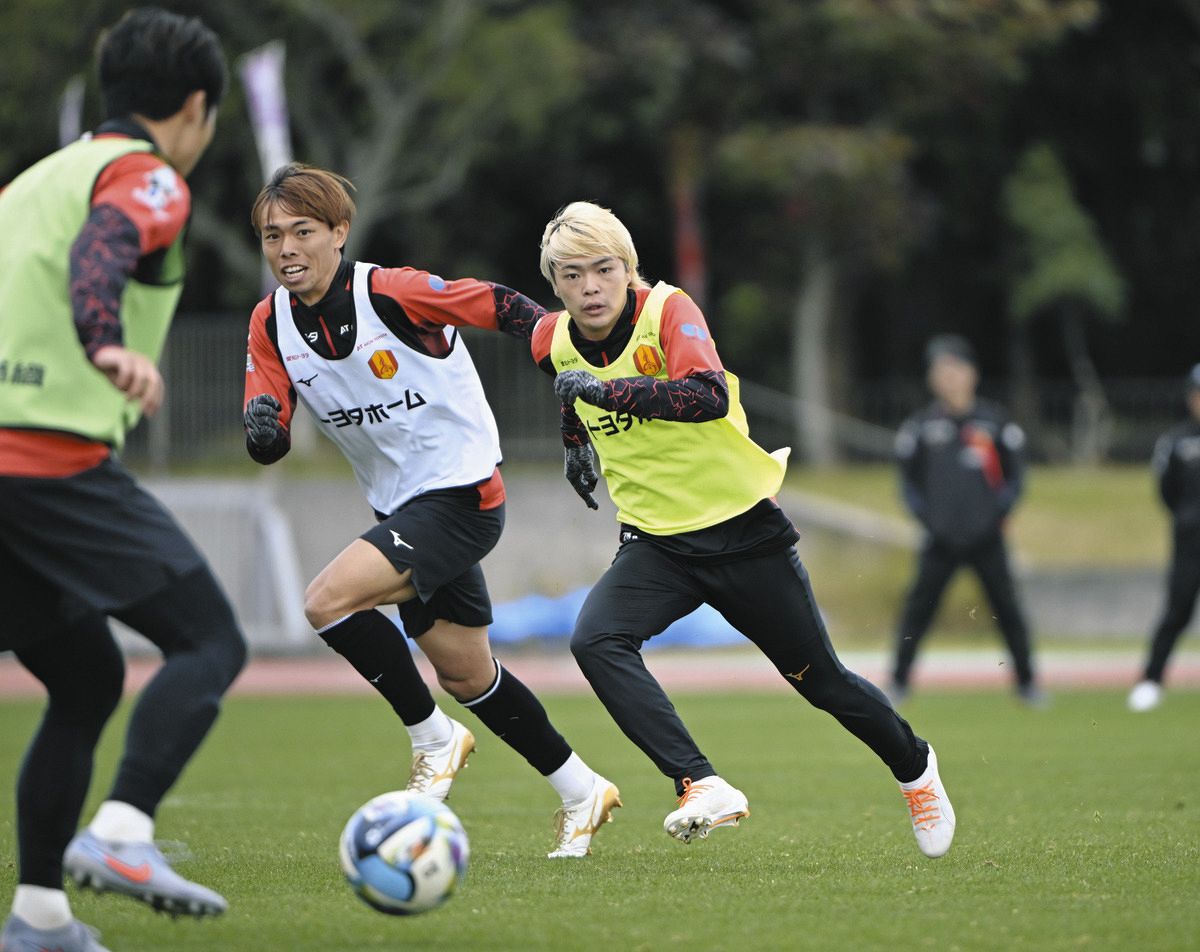 名古屋グランパス・榊原杏太、海外挑戦の同期・倍井謙へ「応援したい