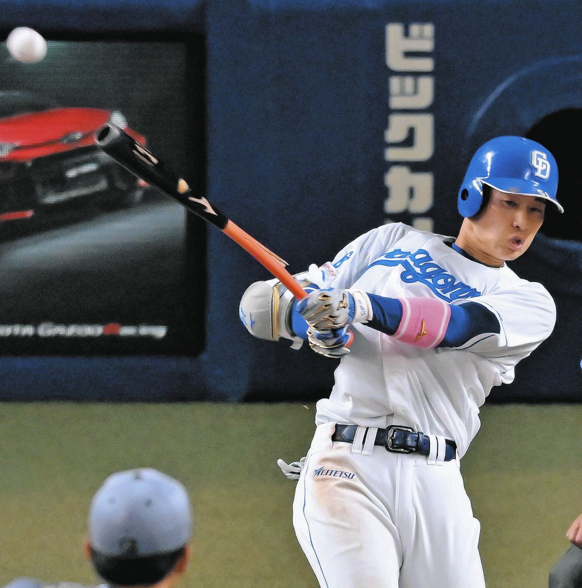 中日・上林誠知、貴重な同点打放ったバットが折れしんみり…「8月に