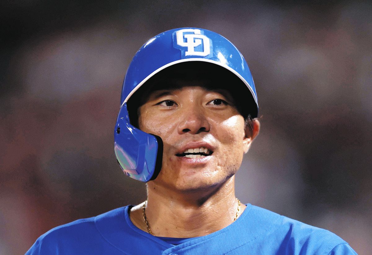中日・大島洋平、13年ぶり右翼守備は英智さんの引退セレモニー以来