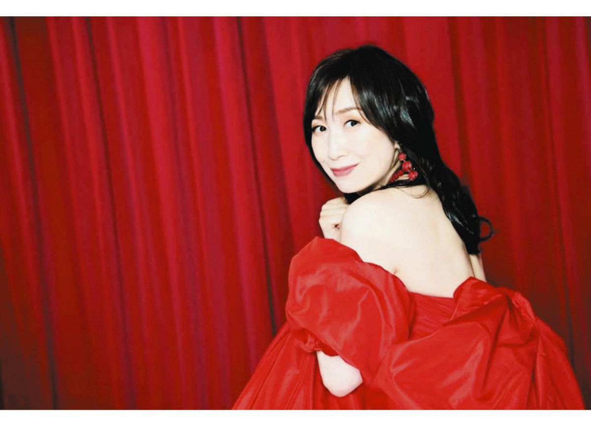 森口博子の生写真１２枚セットまとめ売り 森口博子の生写真12枚セットまとめ売り - メルカリ