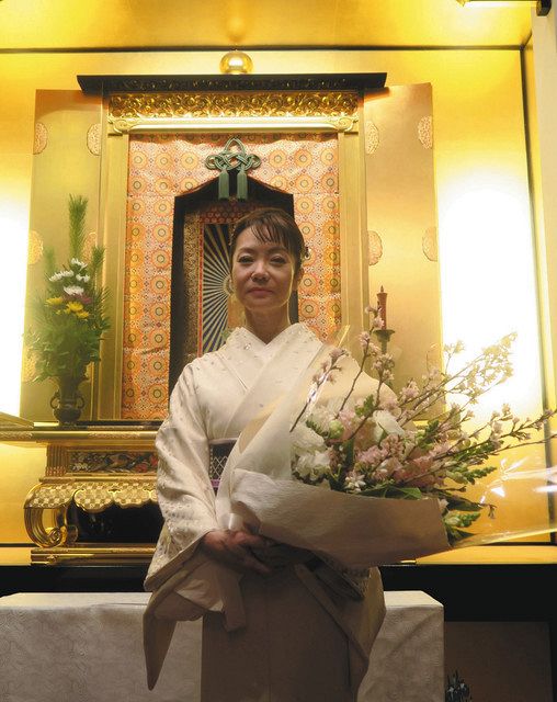 香西かおりが新曲「恋街しぐれ」作詞担当の故里村龍一さんに感謝の報告