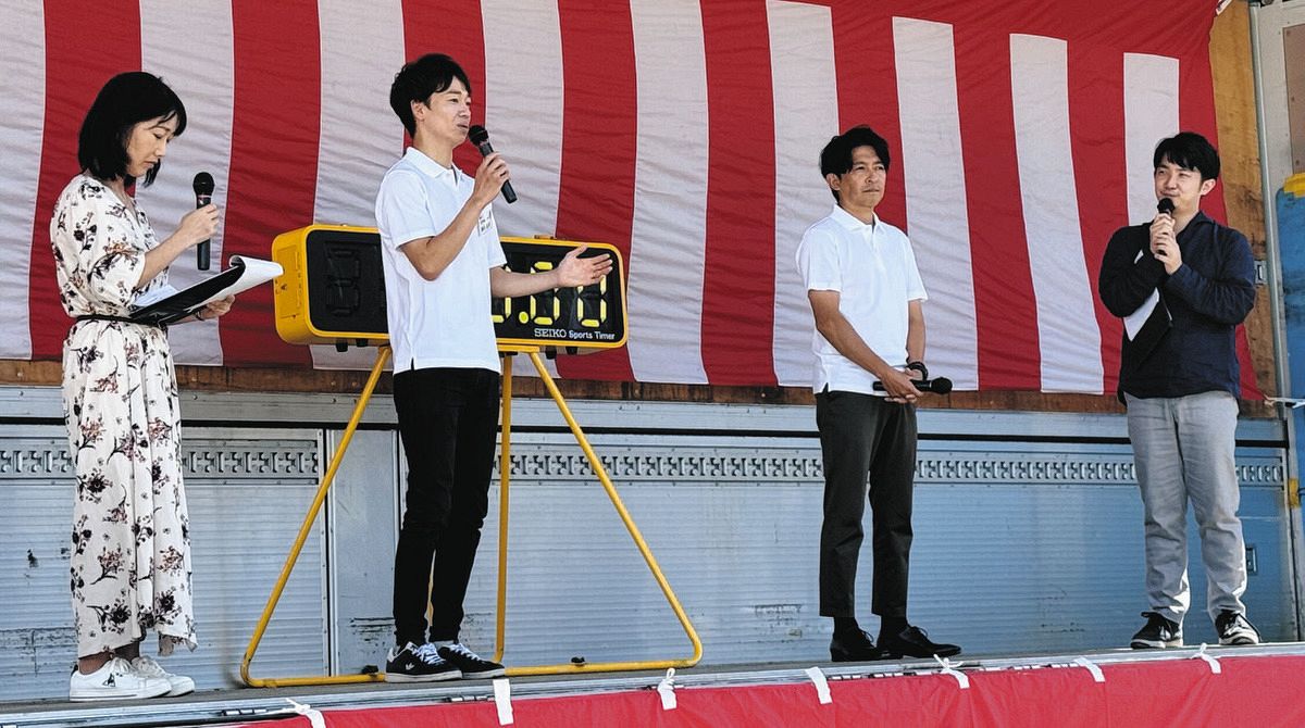 【お値下げ】福永祐一さん ご本人私物 着用後 背中にサイン入りDESCENTE お値下げ】福永祐一さん ご本人私物 着用後 背中にサイン入りDESCENTE