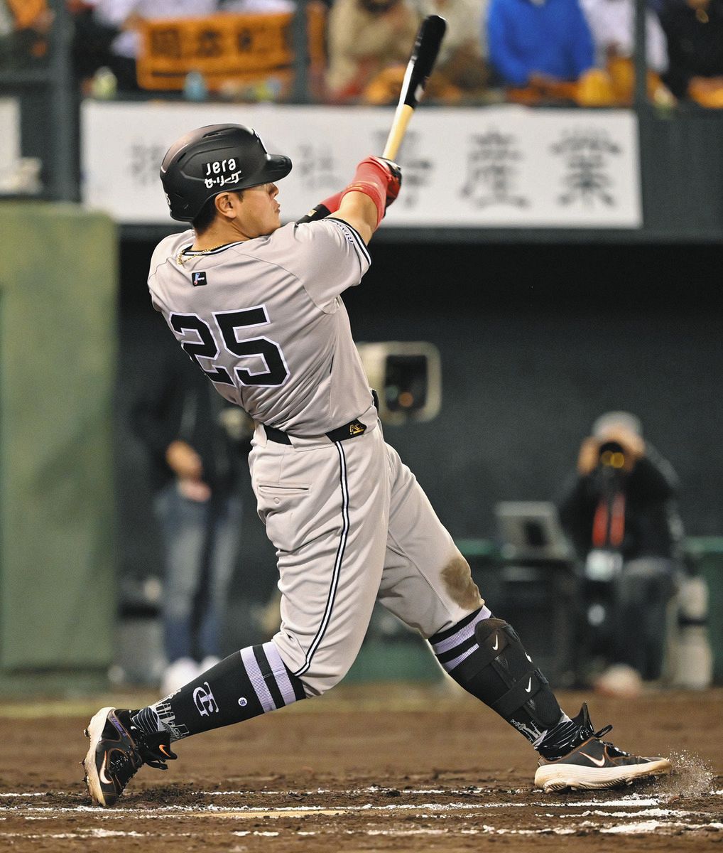 巨人】4番・岡本和真が全3打点の活躍で勝率5割復帰 大好き