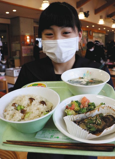 給食に白山麓ジビエ 地場の恵みいっぱい 白嶺小中・山本さん 県中学生献立の努力賞 - 中日新聞
