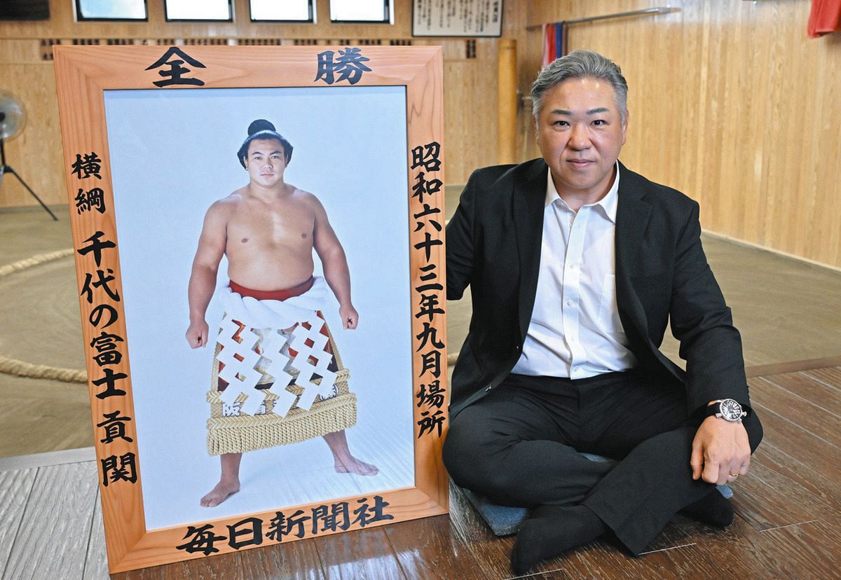 ケ*ン様 千代の富士　￼九重親方　額 九重親方インタビュー詳報 「ここからだぞ、おまえの心に火が付いた