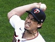 40%オフ！！新井選手と黒田選手、前田健太を育てた上達屋DVD！！ 61MttyHAG9L._UF350,350_QL50_.jpg