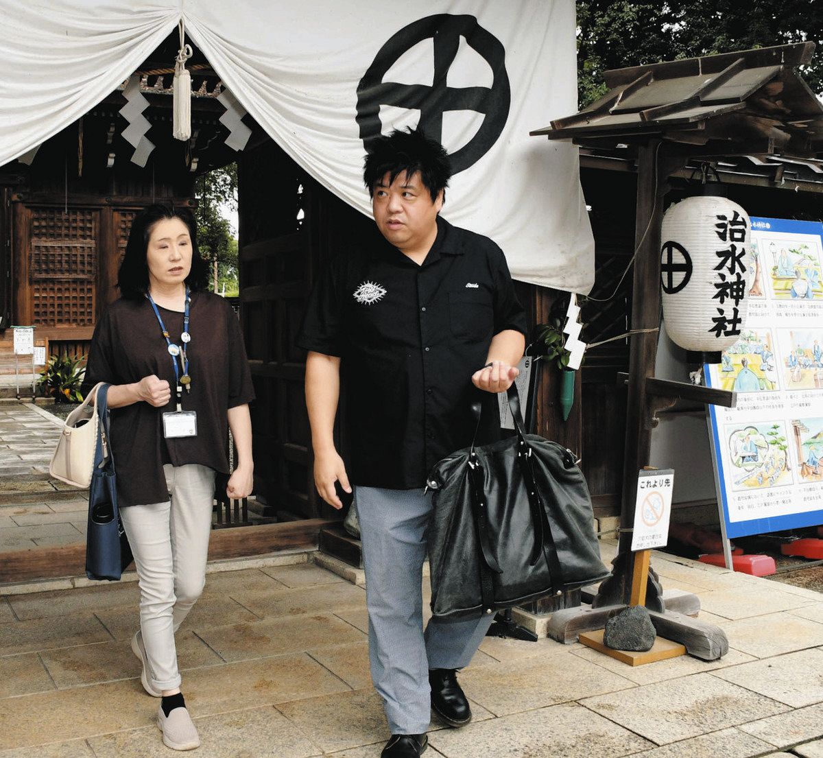 現代アート作品 海辺の 女性 68/100サイン入り! 現代アート作品 海辺の 女性 68/100サイン入り!