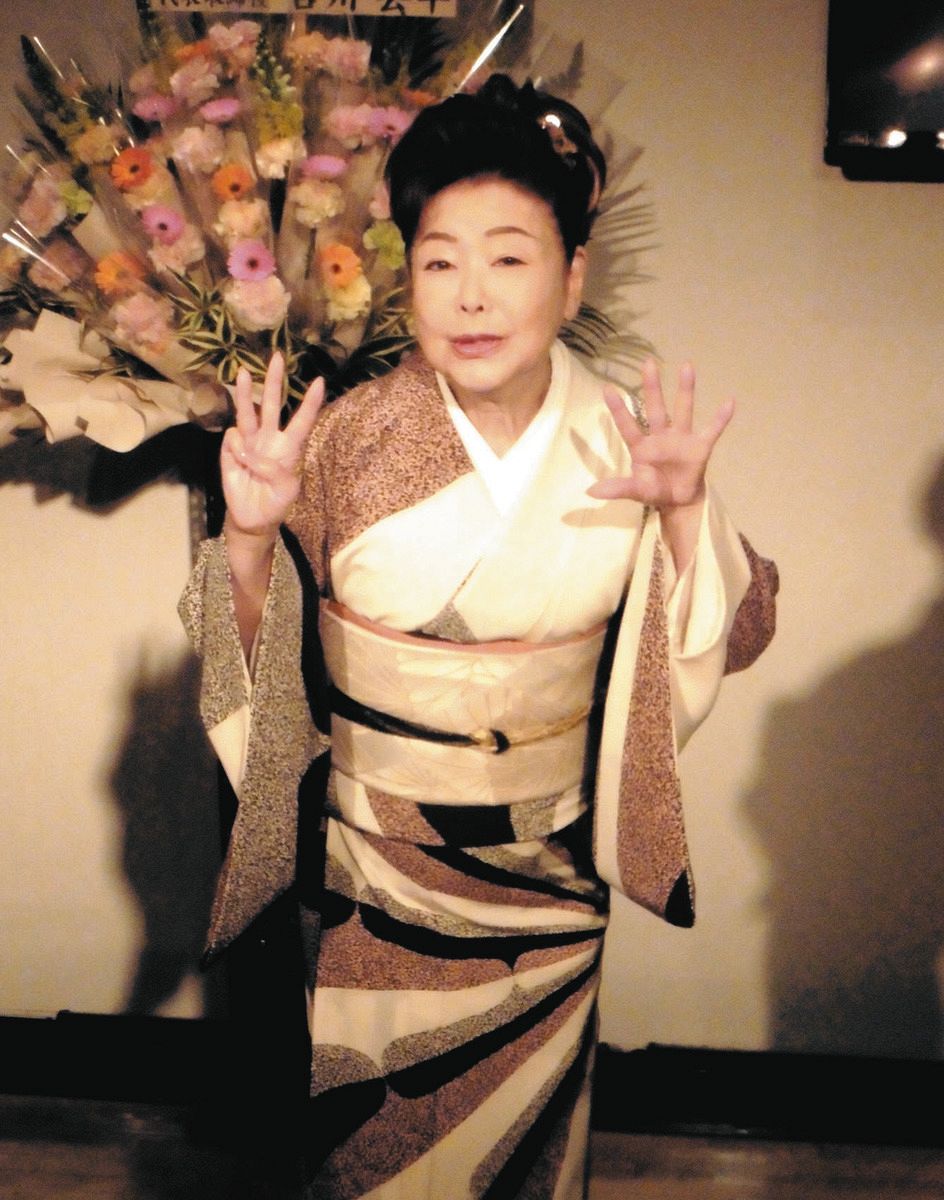 中村 美律子 年齢