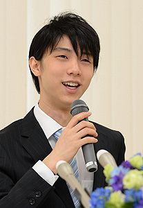 第２９回中日体育賞 フィギュアスケート 羽生選手に贈呈：中日新聞Web