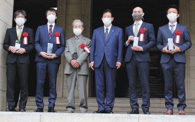 世界緑茶協が４個人 ２団体に盾贈る 中日新聞しずおかweb