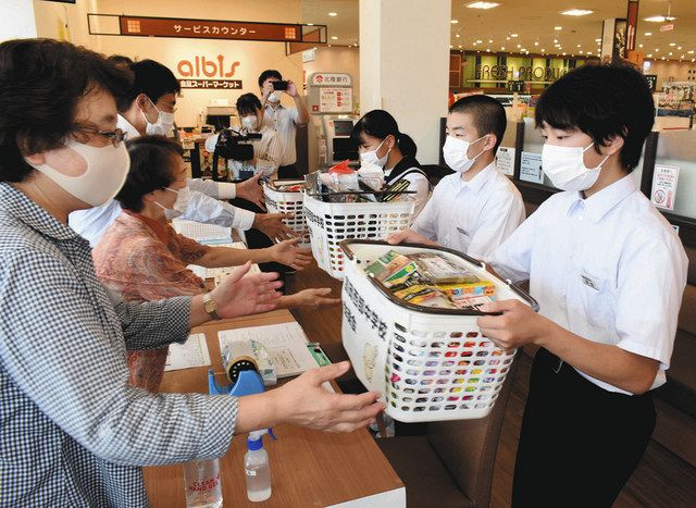余った食品 施設に贈ろう　フードドライブ　アルビスなど開始：北陸中日新聞Web
