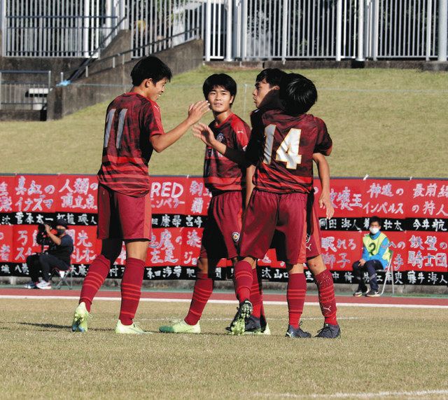 全国高校サッカー選手権静岡大会＞ 決勝T開幕 浜松開誠館、快勝