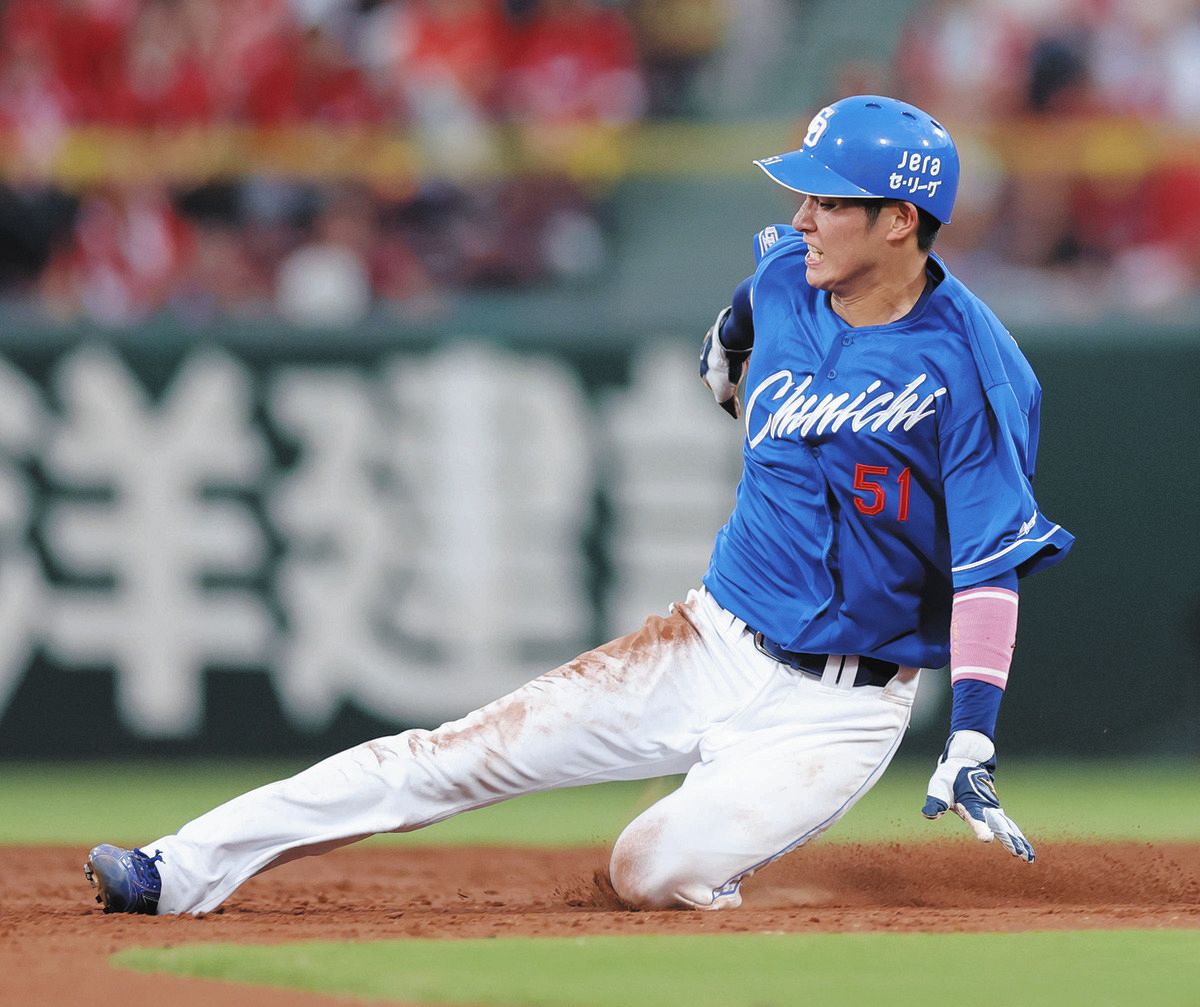 中日・井上監督、上林誠知の交代は足がつったためと説明「『塩なめとけ