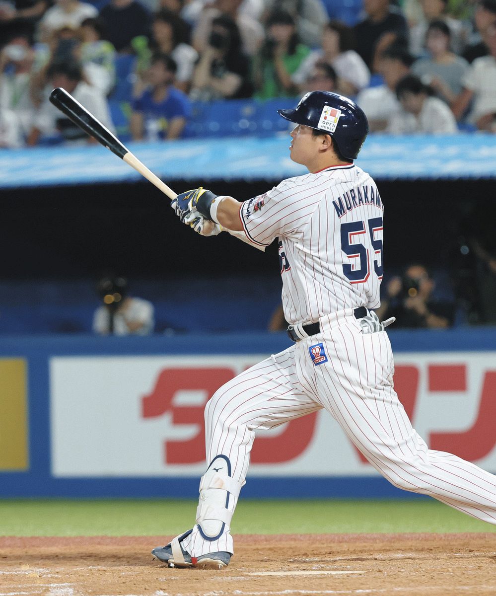 村上宗隆 選手 村上宗隆、史上最年少のシーズン50発 日本選手では松井秀喜以来