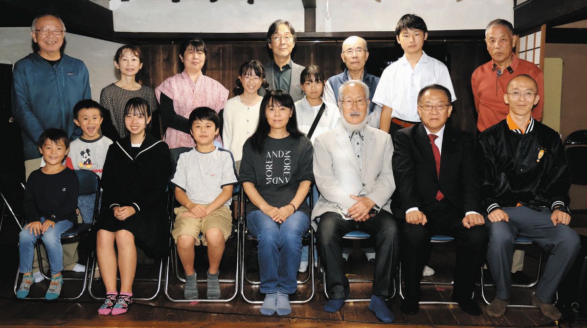 ファミリー部門大賞に美濃小4年の北村さん 美濃和紙あかりアート展の