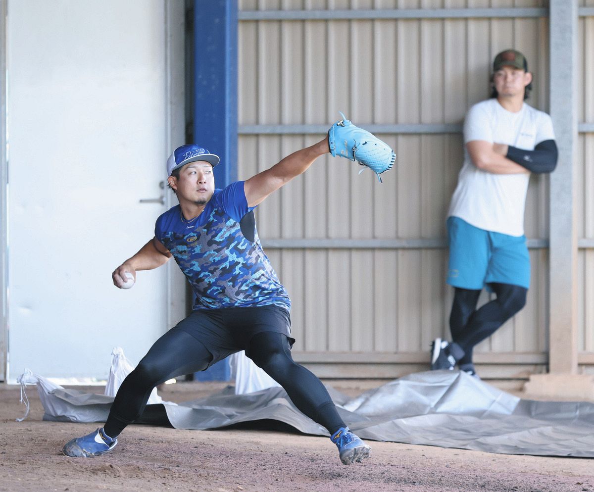 中日・梅野雄吾「良いアドバイスもらった」とニヤリ 小笠原慎之介から