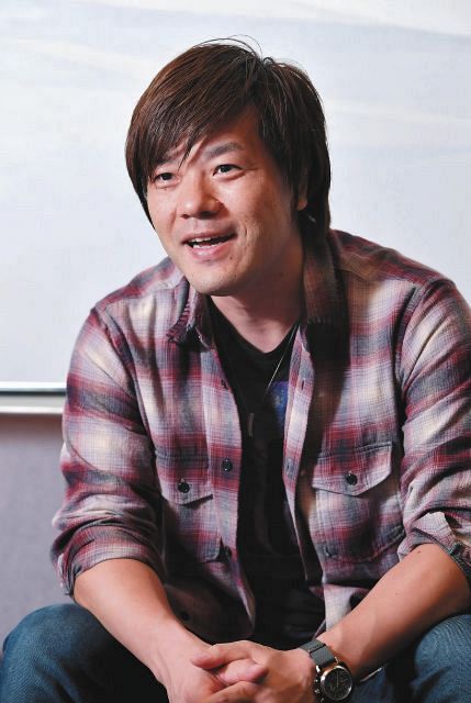 芥川賞作家平野啓一郎氏がピシャリ 現政権の支離滅裂でまぜこぜな政策に アベノミクス は アベノミックス では 中日スポーツ 東京中日スポーツ