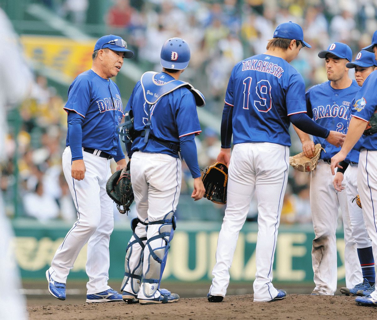 プロ野球　中日ドラゴンズ　立石充男 実物ユニホーム　星野監督時代の三塁コーチL寸 中日・井上監督、「1年間投げ切るというものは…」 未勝利の高橋宏斗に