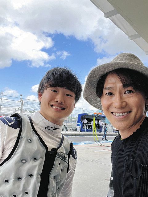 ナオト・インティライミさんがサーキットでライブ、角田の走りに大興奮