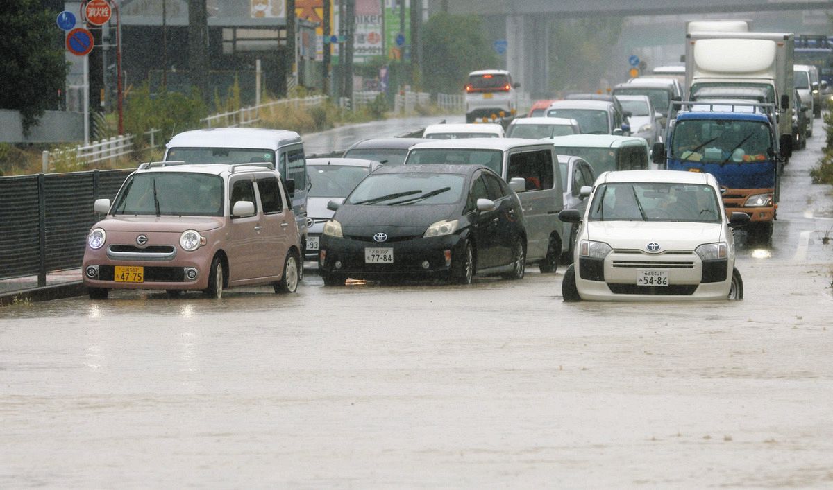 台風15号で建物浸水、道路冠水…西三河でも猛威 岡崎では避難指示も：中