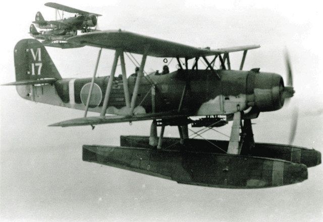 日中戦争語る木製の軍用機プロペラ 田原の井上さん、市博物館に寄贈