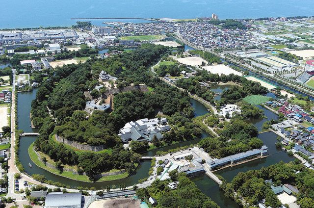 彦根城は政治拠点のモデル 世界遺産推薦書原案 昨年に続き文化庁に提出 中日新聞web