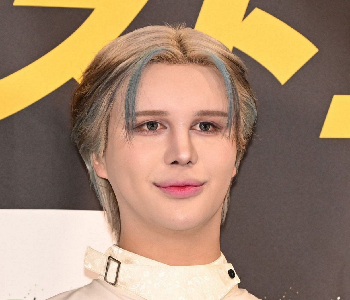 Matt、新幹線隣の席の女性議員に仰天！ 「まさかの…素敵な2ショット」「御二方、お美しい」：中日スポーツ・東京中日スポーツ