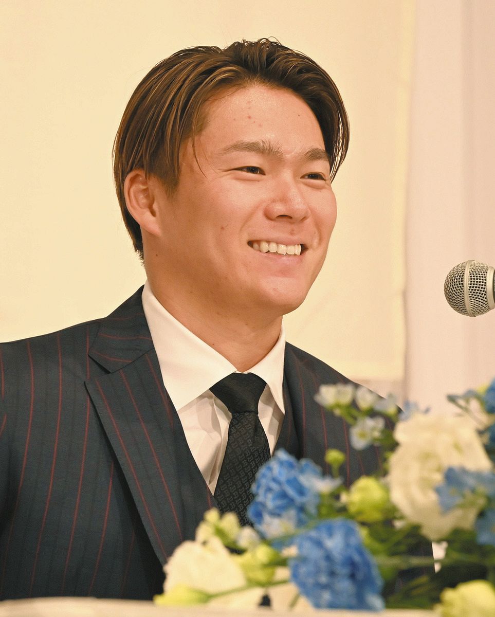 山本由伸「文章がすごく心にグッと来ました」オリックスの惜別ポスター
