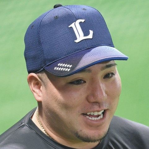 西武・山川穂高、あいみょん甲子園ライブに阪神ユニで参戦 「やっぱ 