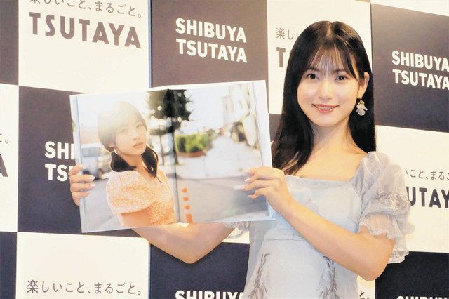 モー娘。北川莉央”伝統の黒ビキニ”で高校卒業後初の写真集：中日