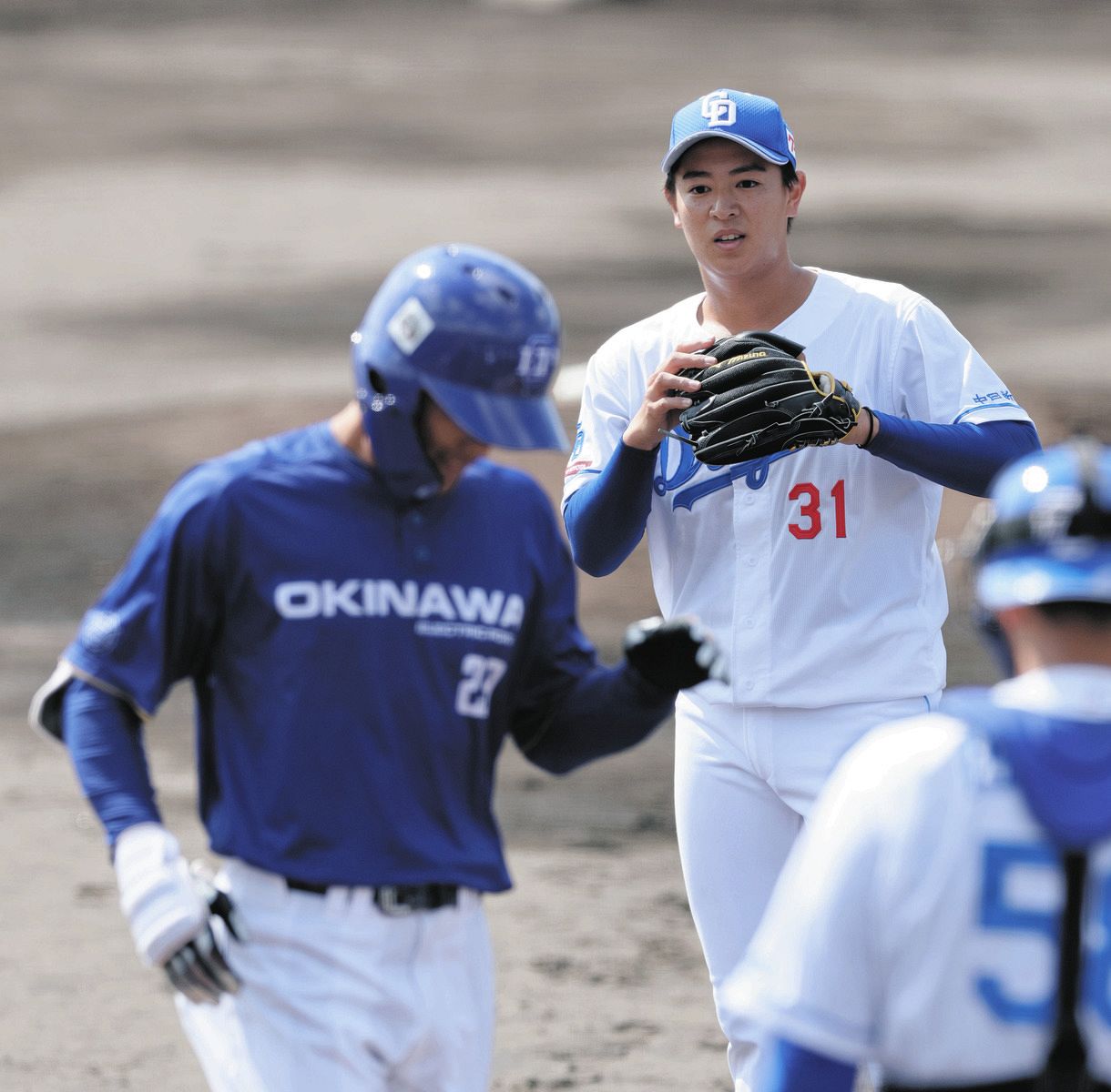 中日ドラゴンズ仲地礼亜初勝利ビッグアクスタ
