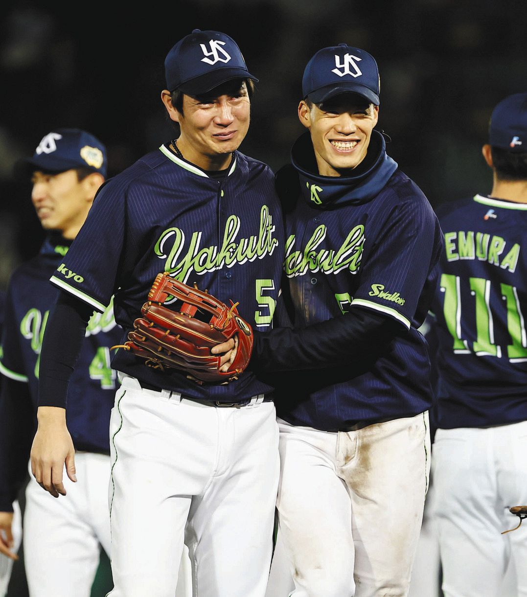 代打決勝打の川端慎吾「本当に泣くつもりはなかったんですけど、涙が