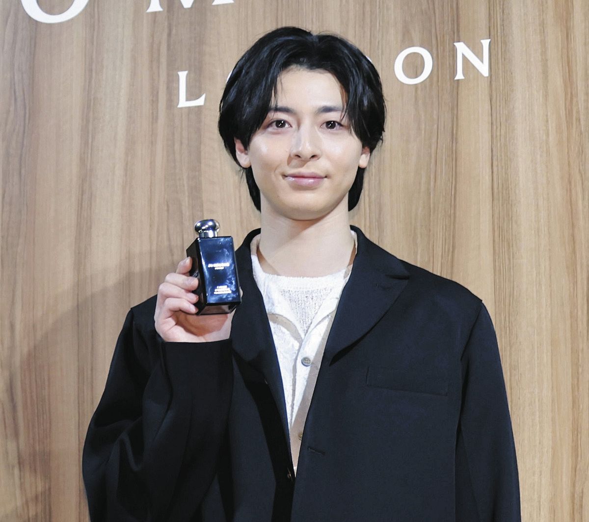 ◇ディーン・フジオカ、北山宏光、町田啓太…香りを楽しむ「洗練された