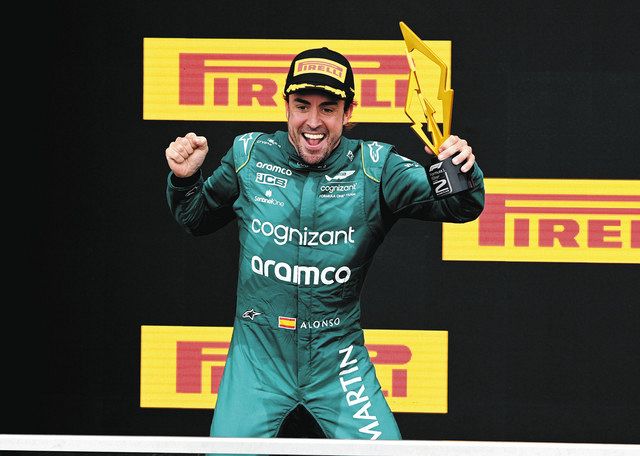 今季ランク4位のアロンソ一問一答「僕にもチームにも歴史的シーズンだった」「パフォーマンスには絶対の自信」:中日スポーツ・東京中日スポーツ