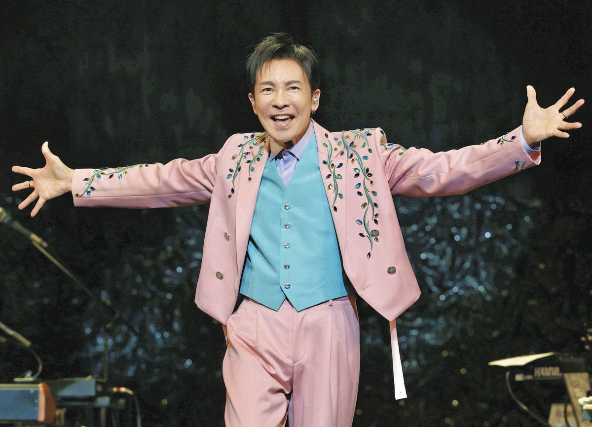 郷ひろみ 26年全国ツアー開幕 8月リリースの新曲「I'm Neo G」初披露
