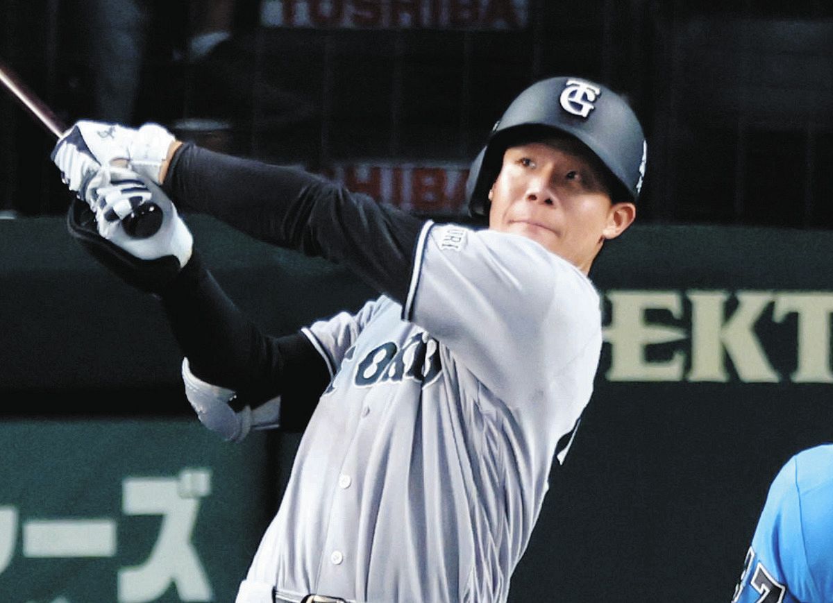 巨人・佐々木俊輔、同点の4回に勝ち越し打 6回には7号ソロ「最高の結果
