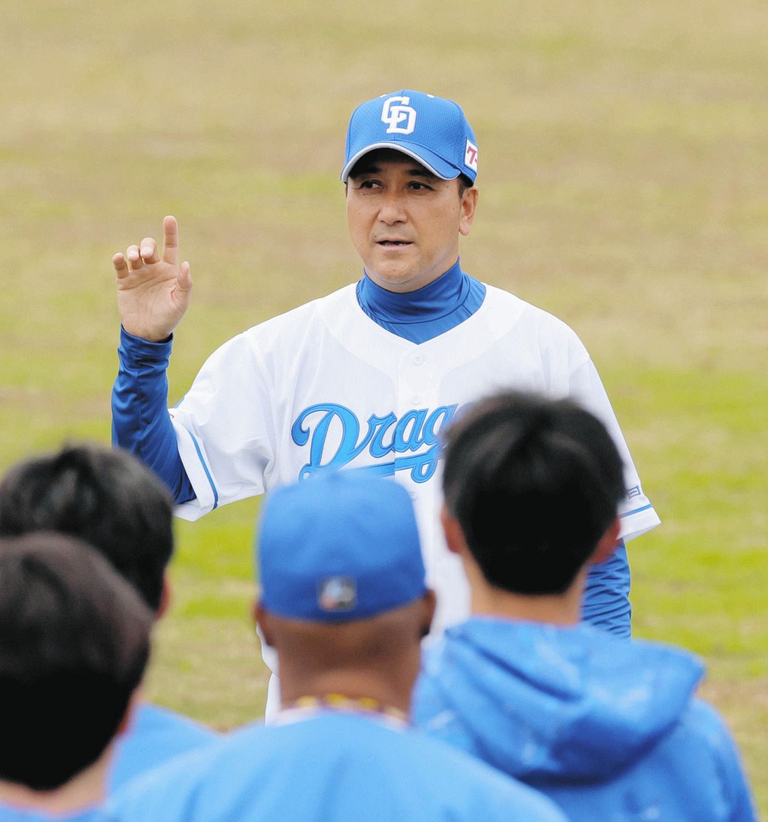 中日ドラゴンズ二軍コーチ 中日、小山伸一郎2軍コーチがオンラインカジノ利用で謹慎 自主