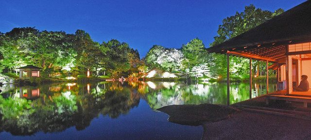 水面に映る幻想的庭園 福井でライトアップ 中日新聞web