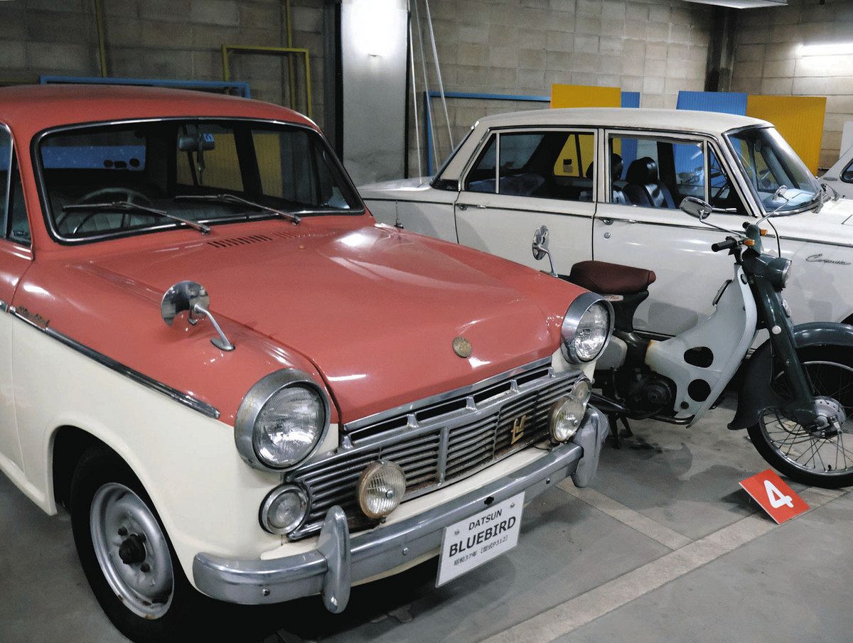 60年代カローラに乗って記念写真いかが 北名古屋市「昭和日常博物館